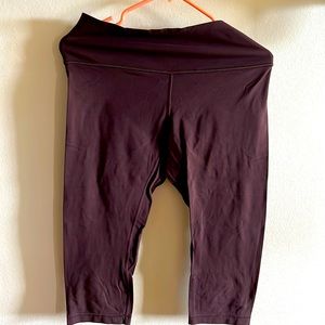 Lululemon Align size 10 capris. Dark maroon. 14’ inseam